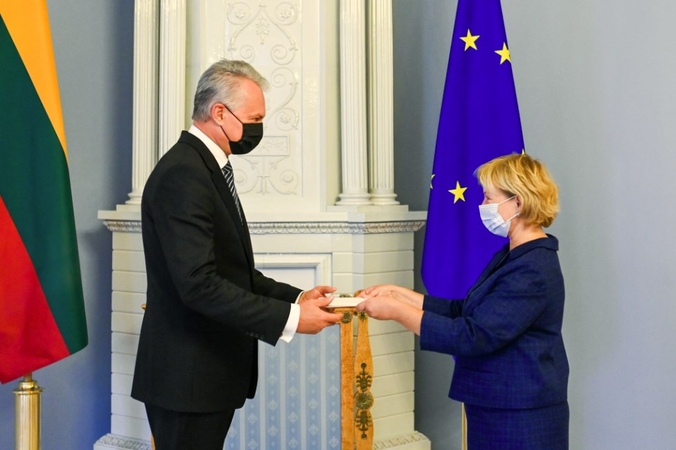 Prezidentas suteikė įgaliojimus Lietuvos ambasadoriams