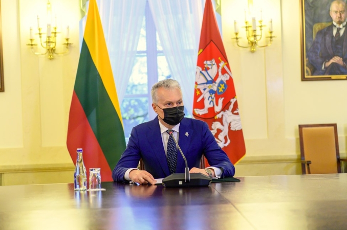 G. Nausėda mokyklose ragina daugiau dėmesio skirti patriotizmo ugdymui