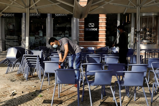 Portugalija kvėpuoja laisviau: vėl atidaro muziejus, mokyklas ir lauko kavines