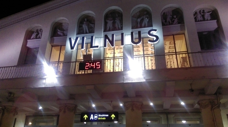 Vilniaus oro uoste sulaikytas penkerius metus ieškotas įtariamasis