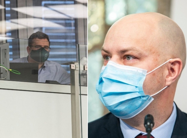 A. Veryga stebisi: kas tai per izoliacija būdelėje, atėjus į darbą?