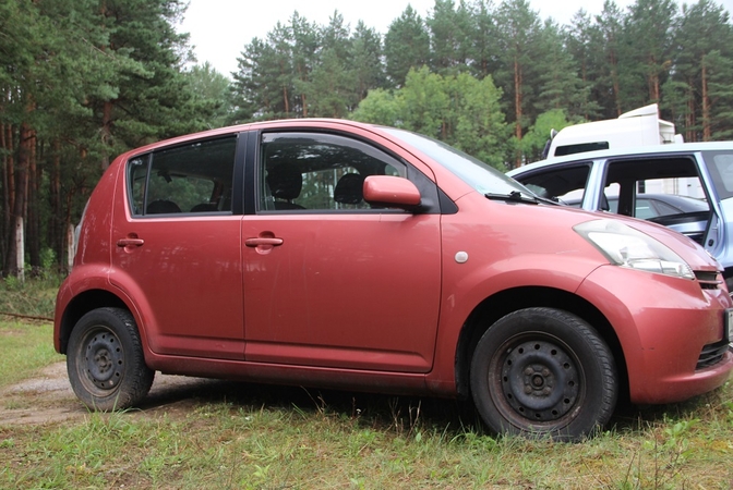 Kirgizas į Lietuva bandė įvažiuoti su suklastotu automobilio dokumentu