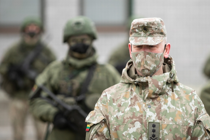 Kariuomenės vadas: faktai rodo, jog Kremlius „ruošiasi tikram puolimui“ (interviu)