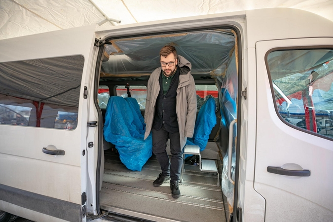 Mobilūs viruso patikros punktai Vilniuje kol kas neveikia