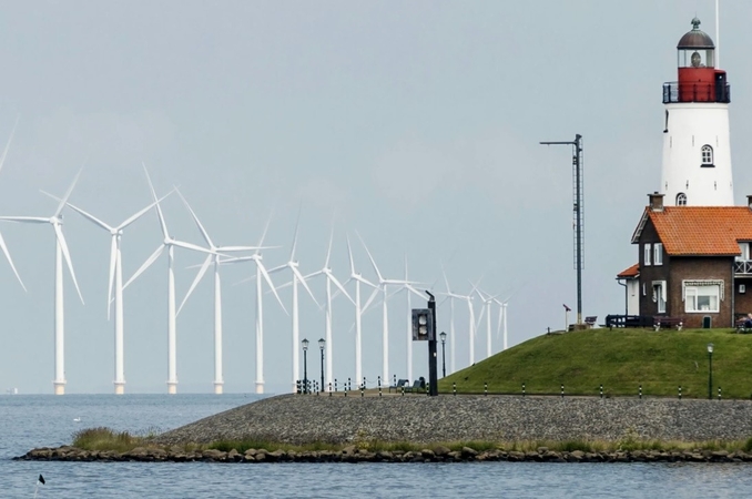 Projektas: 2023 m. prie Nyderlandų krantų atidarytas didžiausias pasaulyje „Hollandse Kust Zuid“ vėjo jėgainių parkas.