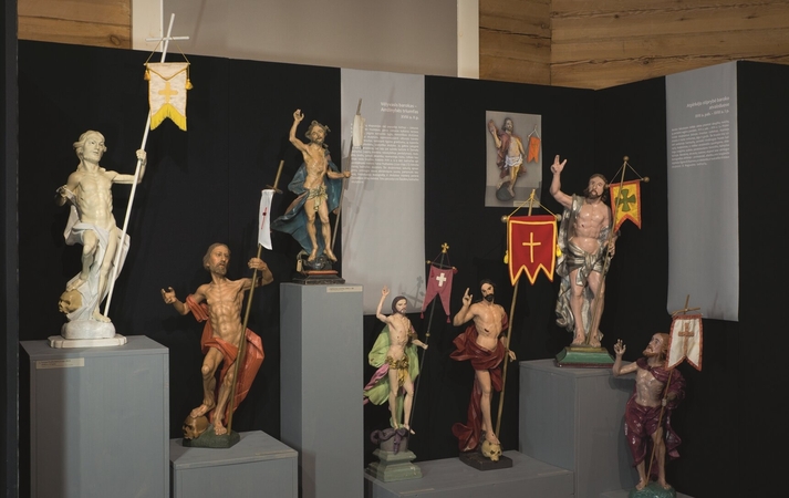 Mirtį nugalėjęs: medinės prisikėlusio Kristaus skulptūros iš Lietuvos bažnyčių
