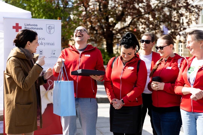 Nuo šiol akredituota priimti savanorius