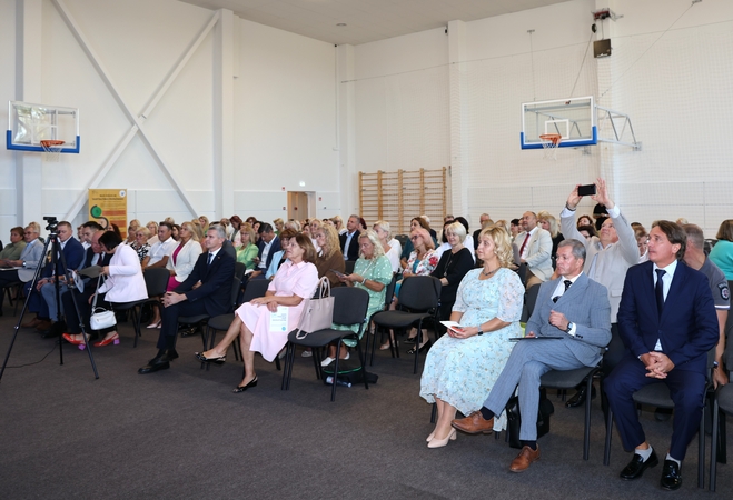 Tradicija: šiemet kasmetė Kauno rajono švietimo vadovų ir pedagogų konferencija surengta Šlienavos pagrindinėje mokykloje.