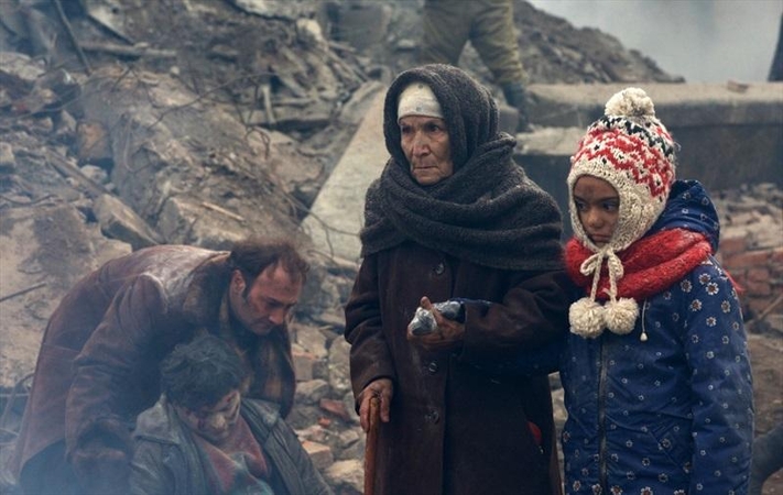 Žemės drebėjimo ir kraujo karų siaubas (filmų apžvalga)