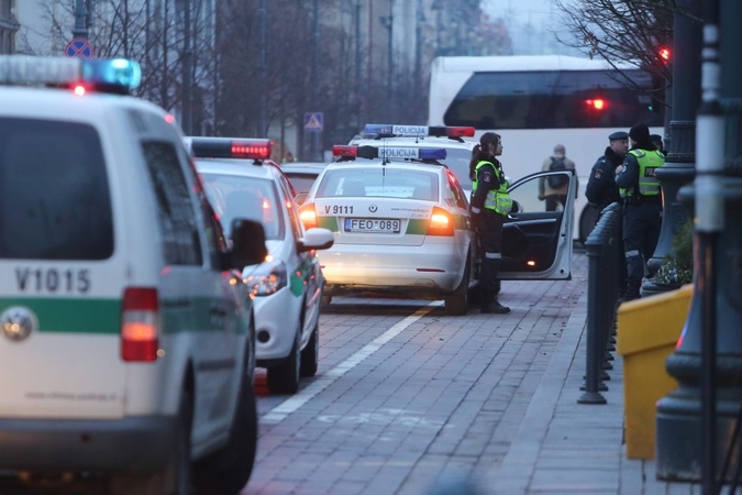 Marijampolėje siautėjęs girtas vyras sukėlė išminuotojus ant kojų