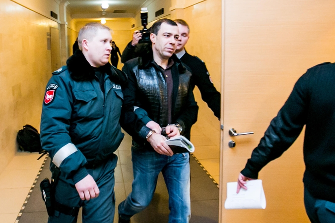 Teismas aiškinasi, kaip praturtėjo Agurkinių gaujos lyderis 