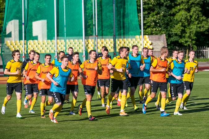 Lietuvos futbolo rinktinės sudėtyje mačui su Lenkija - keli pasikeitimai