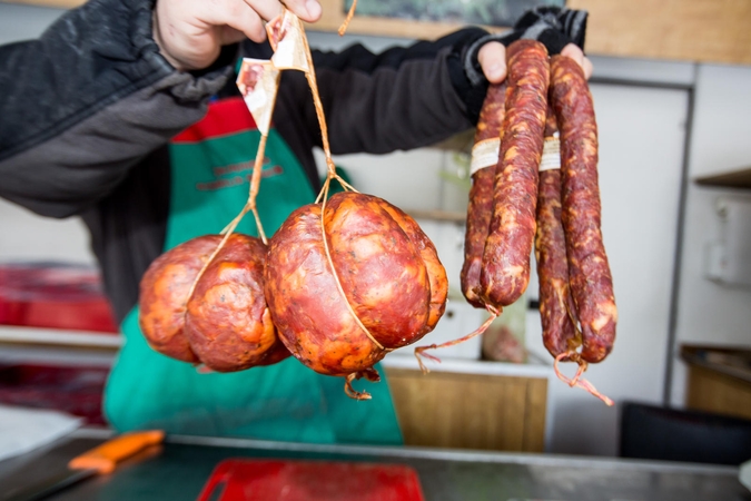 Griežtesnė rūkytos mėsos kontrolė ūkininkų negąsdina