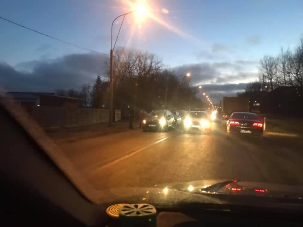 Masinė avarija Eišiškių plente: pareigūnai reguliuoja eismą