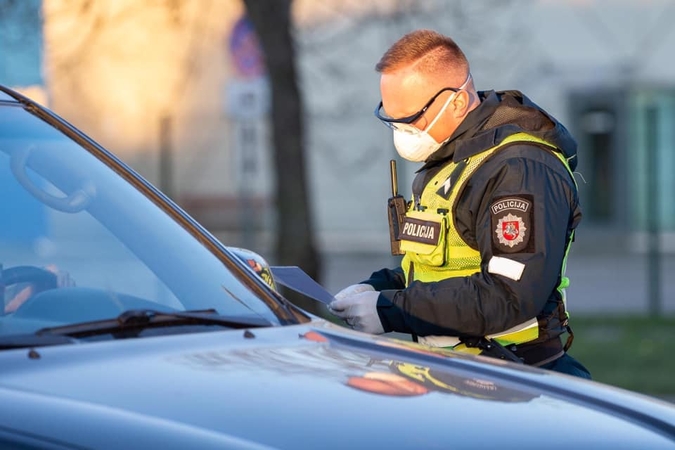 Pareigūnai patikrino 670 vairuotojų blaivumą: vienas gudruolis reidą atsimins ilgai