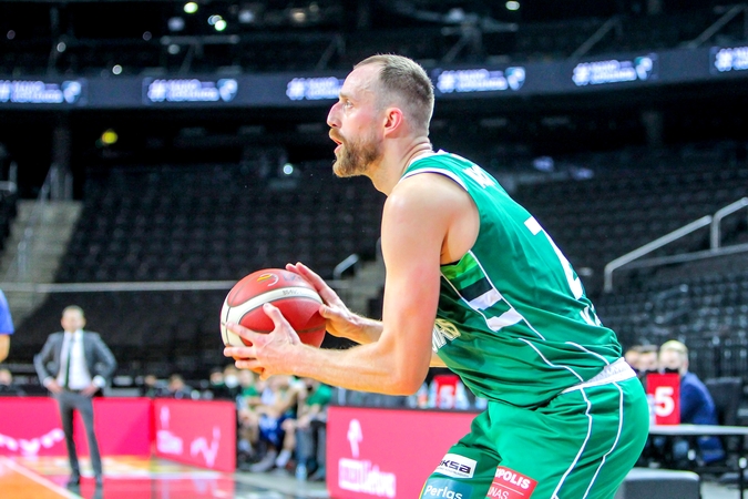 Snaiperis: A.Milaknis atnaujino LKL rekordų knygą.