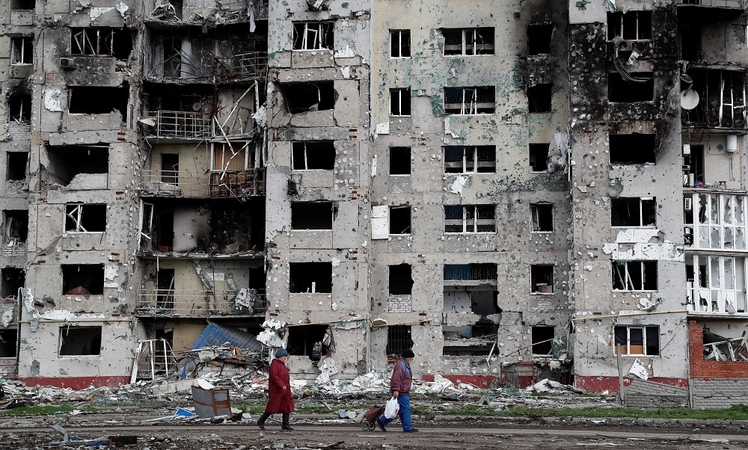 Ukraina: Rusija planuoja gegužės 9-osios paradą Mariupolyje
