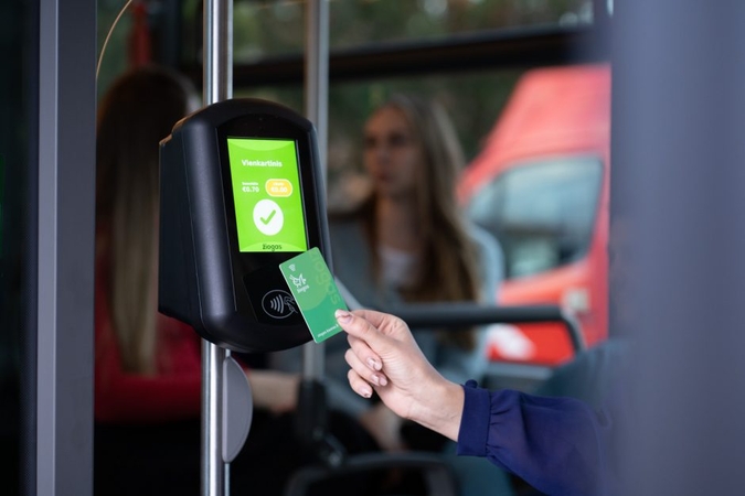 Kaune ukrainiečiams pratęsta galimybė naudotis viešuoju transportu nemokamai