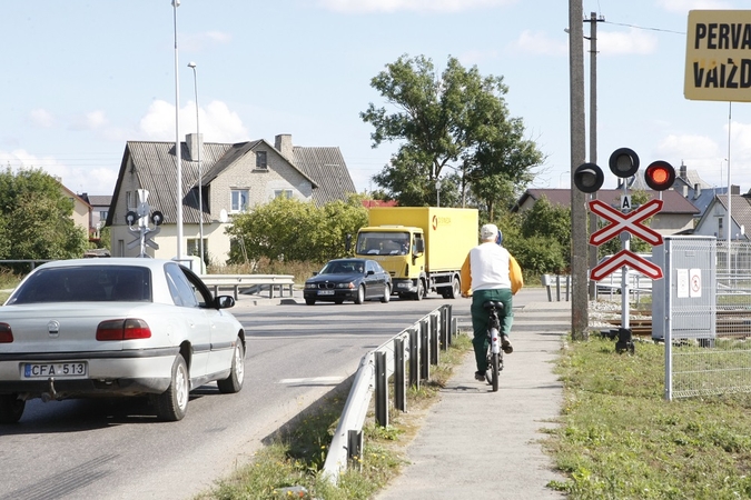 Kantrybė: liepą dvi savaites kelininkai visiškai uždarys Rimkų pervažą kapitaliniam remontui.