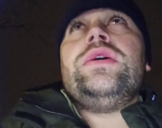 Rusų karys: tuos, kurie galvoja, kad viskas bus gerai, siųskite n****i