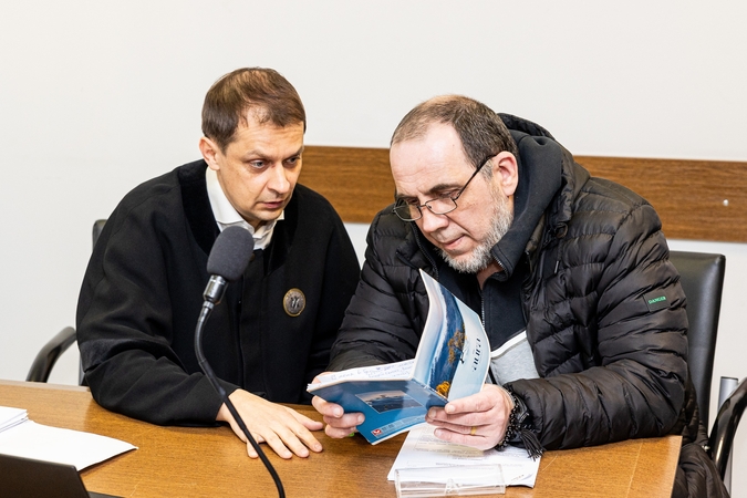 Mikheilas Zamtaradze (dešinėje)