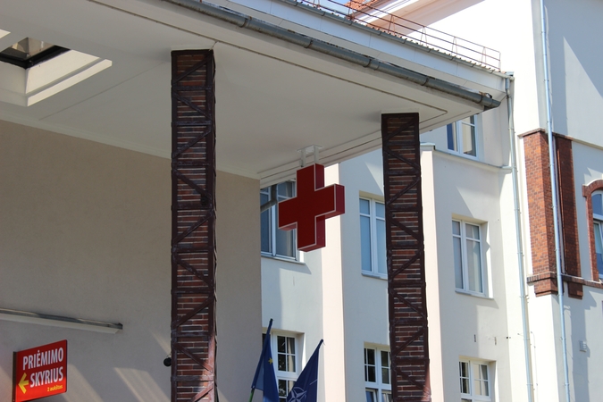 Pro langą iškritęs berniukas – reanimacijoje: atskleidė daugiau detalių