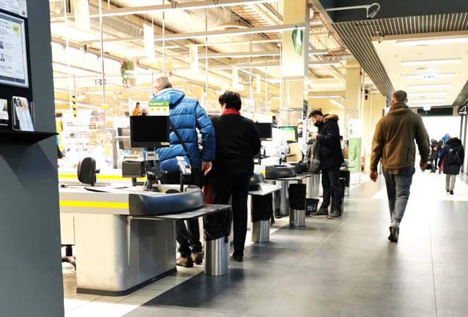 Savaitgalį ir ateinančią savaitę – sustiprinta VMVT kontrolė prekybos centruose