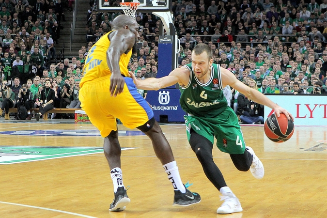 „Žalgiris“ patiesė traumų išretintą „Maccabi“ komandą