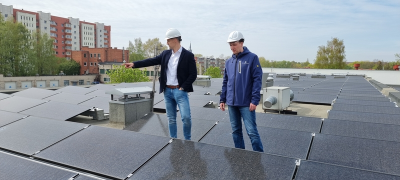AB „Klaipėdos vanduo“ generalinis direktorius Benitas Jonikas ir Energetikos skyriaus vadovas Rokas Macijauskas.