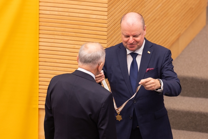 V. P. Andriukaičiui ir V. Matei įteiktos Aleksandro Stulginskio žvaigždės