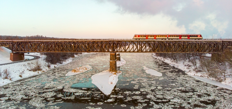 Traukiniai į Varšuvą ir Krokuvą – gruodį