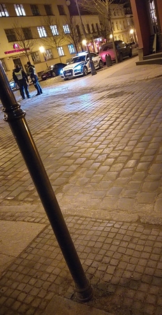 Klaipėdos senamiestyje – penki policijos ekipažai