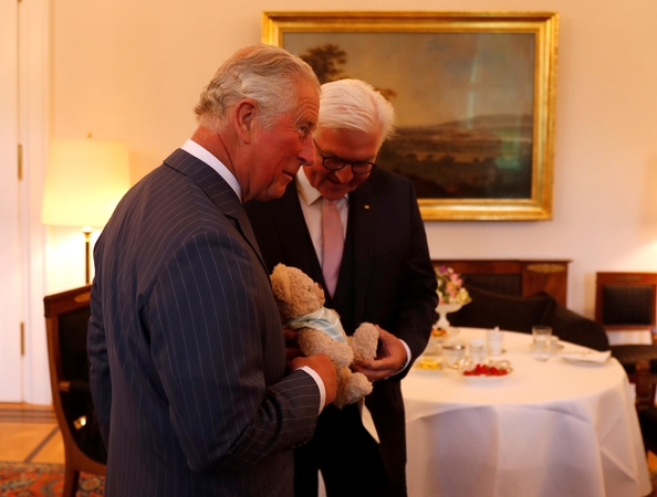  Princas Charles (kairėje) ir Frankas-Walteris Steinmeieris 