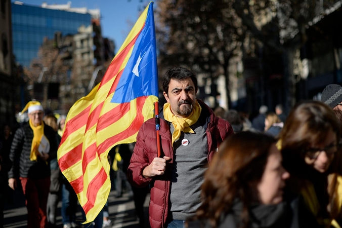 Ispanijos ministras: Katalonijos krizė ekonomikai jau kainavo milijardą eurų