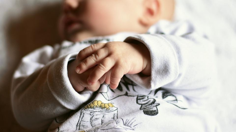 Devyni mėnesiai po pirmojo karantino: naujagimių bumo dar nematyti