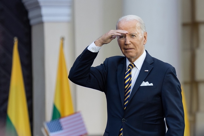 J. Bidenas Vilniuje susitiko su baltarusių opozicijos lydere S. Cichanouskaja