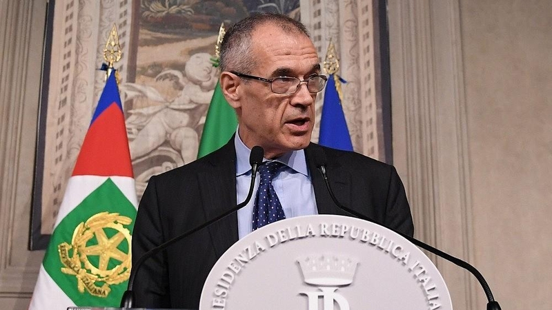 Italijos laikinajam premjerui renkant komandą artėja politinės sagos atomazga