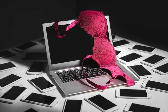 Vietoj darbo ar atostogų – vergovė, prostitucija ir smurtas
