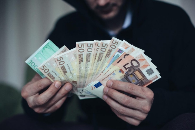 Uostamiestyje sukčiai išviliojo beveik 20 tūkst. eurų