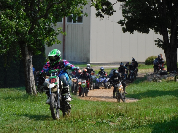 Vaikų ekspedicija motociklais – A. Poškai atminti