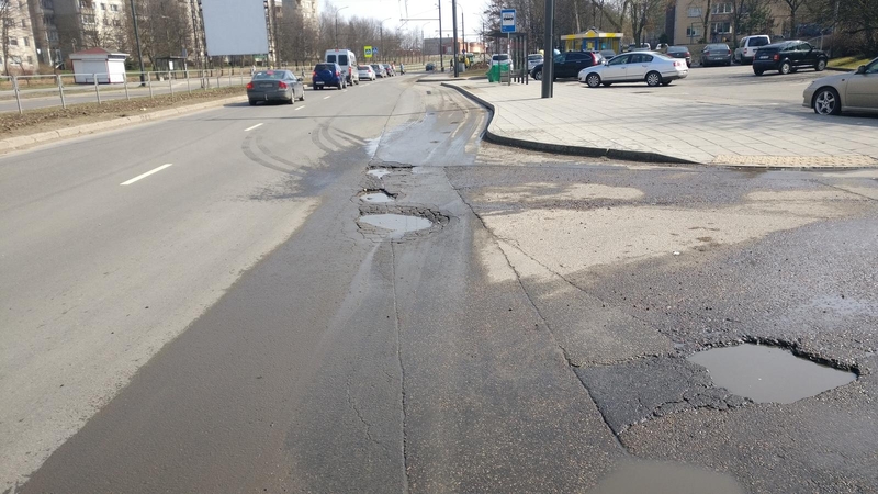 Kaunietis piktinasi: ar taip turi atrodyti neseniai tvarkyta gatvė?