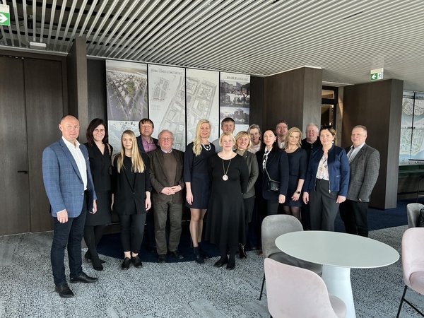 Kaune apsilankiusi Suomijos ambasados delegacija: kai kurios įmonės gali laukti geresnių laikų