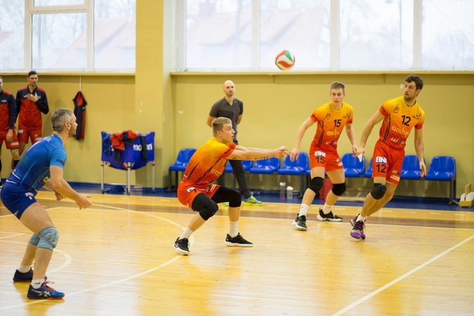 Lietuvos tinklinio lyderiai sulaukė šiauliečių iššūkio