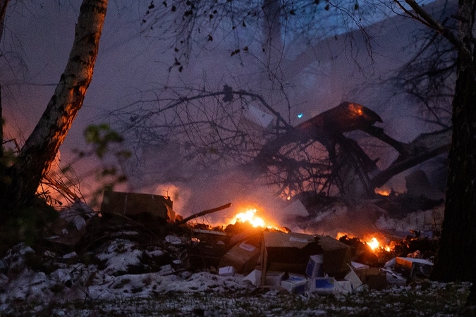 Vilniuje nukrito lėktuvas, ieškoma įgulos narių: ar tai – teroristinis aktas? (papildyta)