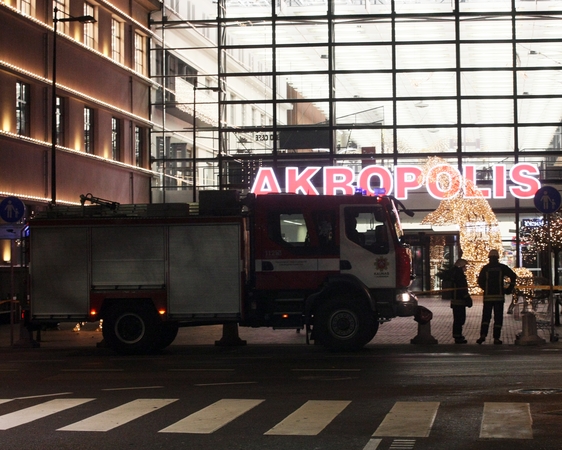 Kaune buvo evakuotas prekybos centras „Akropolis“ 