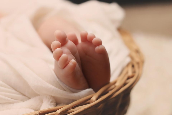 Traukinyje gimusiam vaikui – itin dosni dovana