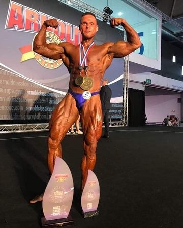 Tomas Kairys