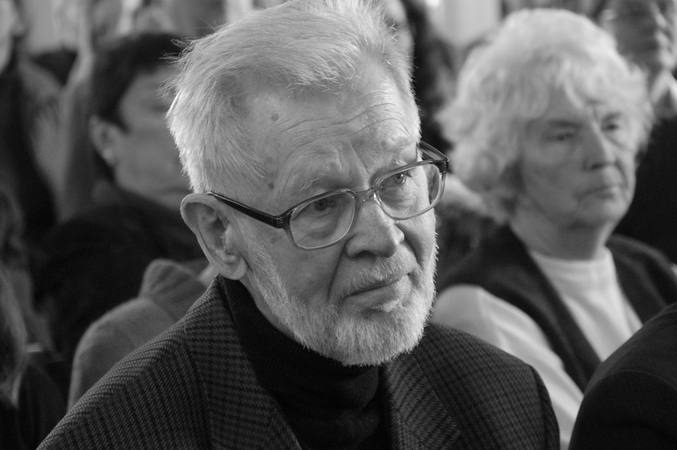 Mirė rašytojas V. J. Bubnys