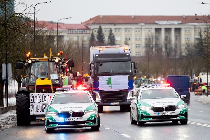 Ūkininkų protestas Vilniuje baigiasi: technika jau paliko sostinės centrą