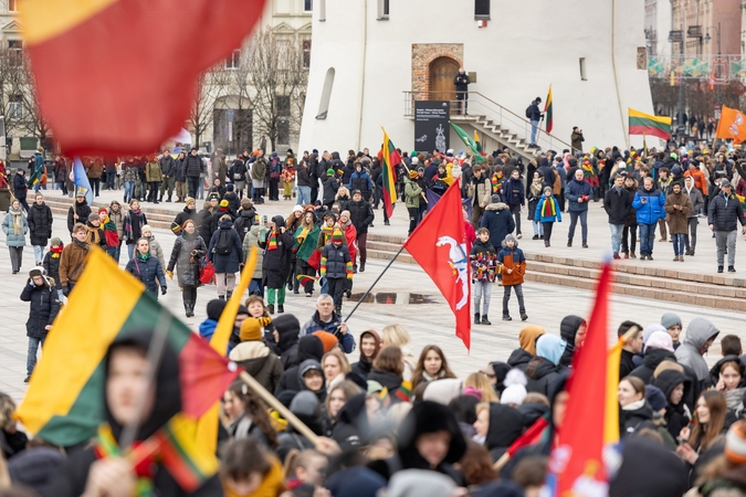 Vasario 16-oji suvienys jaunimą – sostinėje vyks tradicinė eisena „Lietuvos valstybės keliu“
